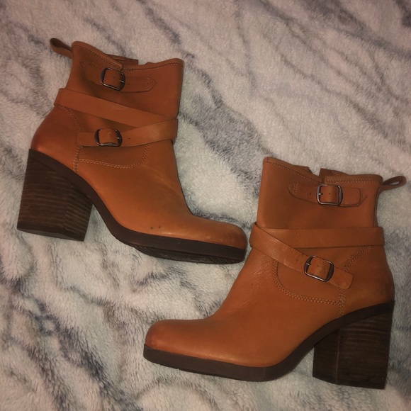 Lucky Brand Shoes - Lucky brand boots size 10